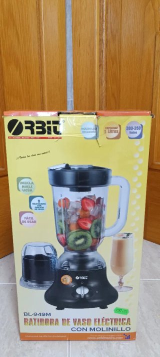 Licuadora Orbit BL-949M con Molinillo