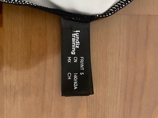 Traje de baño deportivo multicolor