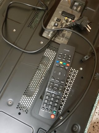 LG 32LE3300 TV Monitor