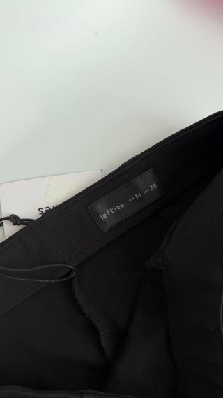 Pantalón negro Lefties mujercremallera