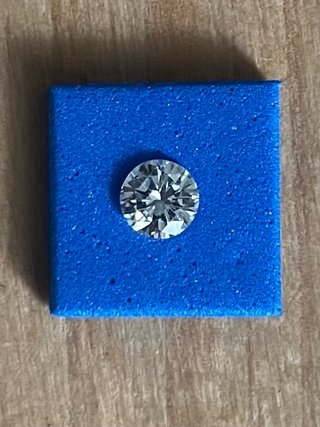 Diamante 0.7ct Certificado GIA VVS2 “D”