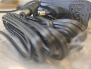 Adaptador Corriente 12V 1A 12W