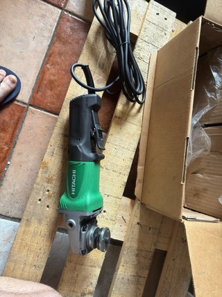 Hitachi G12SE2 Amoladora Angular 115mm