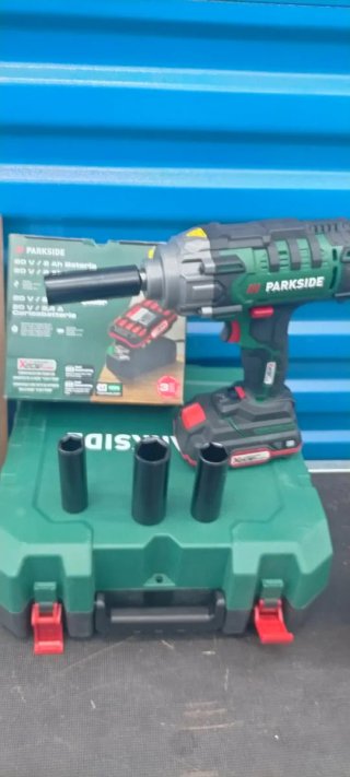 Llave de impacto Parkside 20V 400Nm