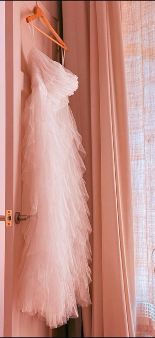 Vestido de Novia Blanco con Volantes