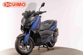 YAMAHA XMAX 125