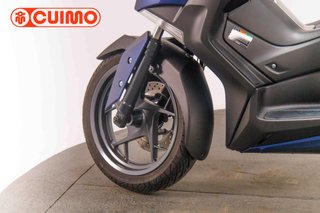 YAMAHA XMAX 125