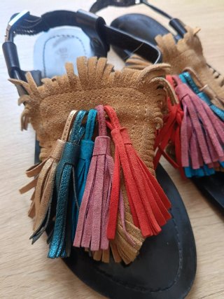 Sandalias Bimba y Lola Piel Tiras Multicolor