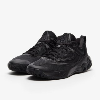 Zapatillas Nike Giannis talla 44.5
