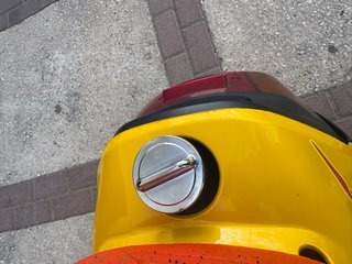 Yamaha Jog R Scooter Amarillo