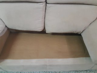 Sofá de tela beige 2 plazas. No hago envios