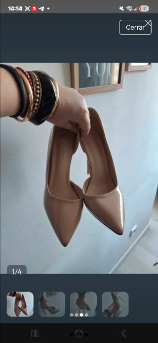 Zapatos de tacón beige