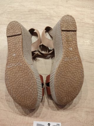 Sandalias Zoac Piel Beige y Marrón,