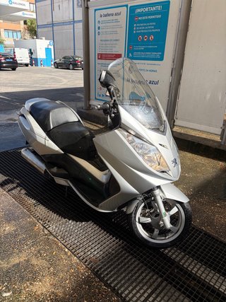 Peugeot Satelis 125cc Plata
