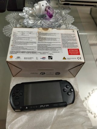 PSP Street Sony Negra en Caja