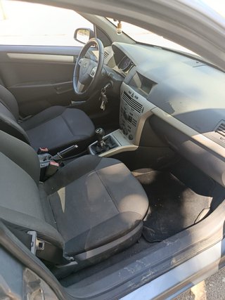 Opel Astra 2009