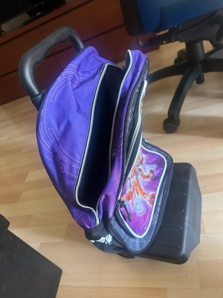 Mochila Invizimals con ruedas