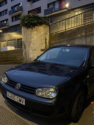 Volkswagen Golf 2003
