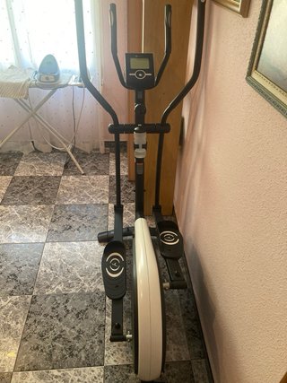 Elíptica Domyos V680