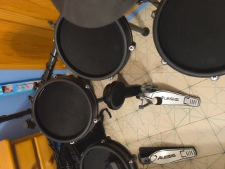 Batería Electrónica Alesis NitroMesh
