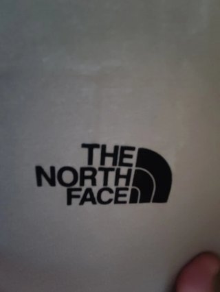Camiseta The North Face Talla L Beige Nueva