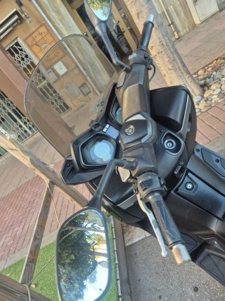 Yamaha XMAX 250 2015