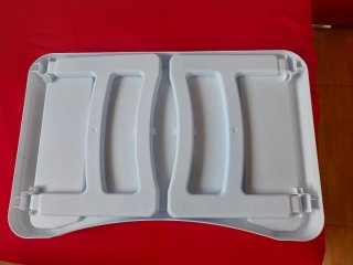 Bandeja plegable para sofa. Las dos 10 euros