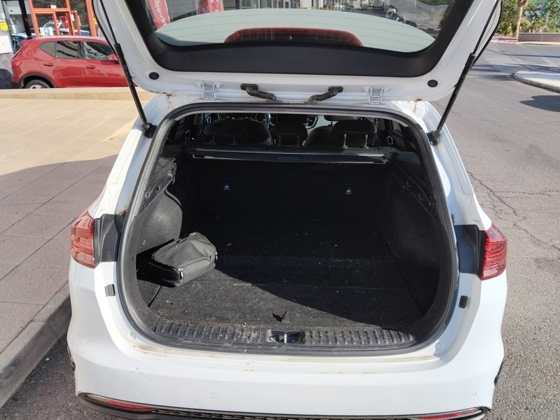Kia cee'd 2023, foto 22