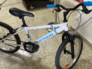 Bicicleta Infantil B'Twin Blanca y Azul