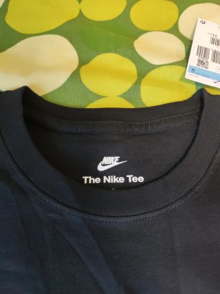 Camiseta Nike Talla M Negra Nueva