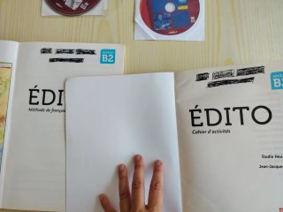 Libro texto y cuaderno ejercicios Édito B2