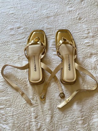 Sandalias Dakota Doradas Talla 38