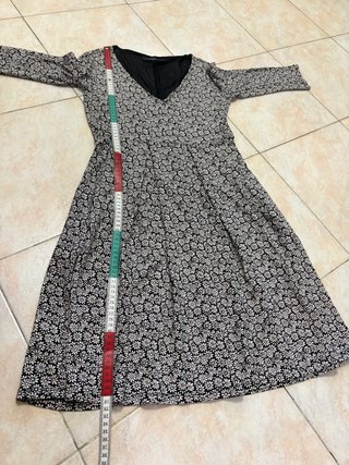 WEEKEND MAX MARA Vestito abito nero margherite