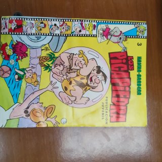 Lote de un comic n°11 y un n°3  los picapiedra