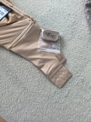 Sujetador Maidenform 95E Beige