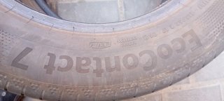 Neumático Continental 215/60 R17 96H