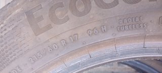 Neumático Continental 215/60 R17 96H