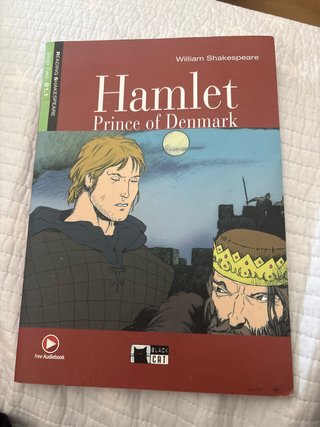 Hamlet Prince of Denmark. Book + CD ROM
