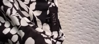 2 Blusas: Negra y Blanco/Negro