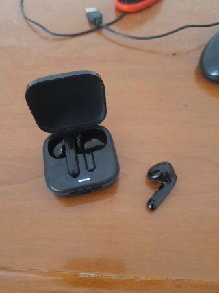 Auriculares Inalámbricos Negros