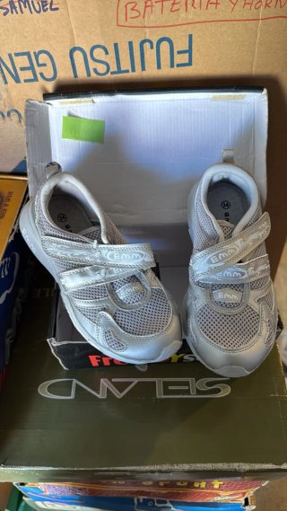 Zapatillas niño Emm talla 34