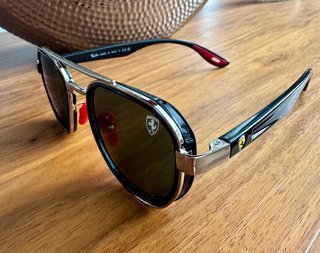 Gafas Ray-Ban Scuderia Ferrari