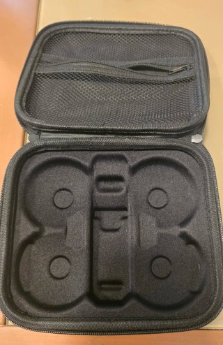 Dji NEO + 4 baterías, cargador y estuche