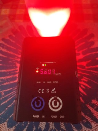 PAR LED RGBW DMX WIFI  3x18W BATTERIA