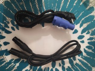 PAR LED RGBW DMX WIFI  3x18W BATTERIA