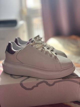 Zapatillas Just Cavalli Blancas y Moradas