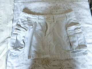 Falda cargo blanca