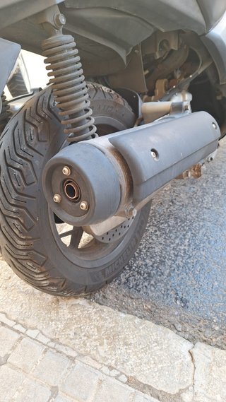 YAMAHA XMAX 125