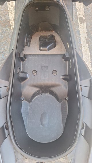 YAMAHA XMAX 125