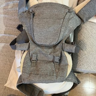 Mochila Portabebés Chicco Gris